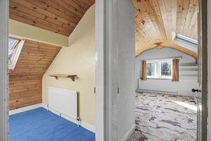 Photo 21- click for photo gallery